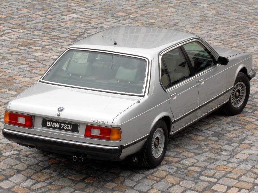  BMW 733i Security 1977 года  (фото 2 из 4)